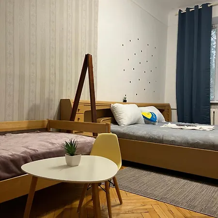 Ostello Ararat-klovskaya Hostel-apartments