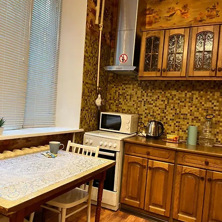 Ararat-klovskaya Hostel-apartments Kiev
